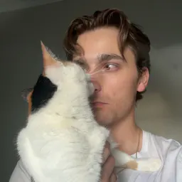 Cam
