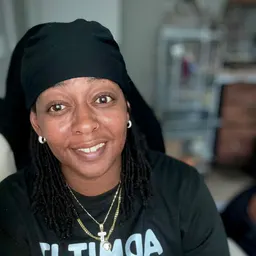 TheBlackEllen86🏳️‍🌈