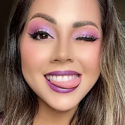 Becca Vandevelde 🦋SAHM🌸