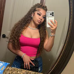 therealaraceli_