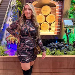 Diana / Curvy Girl Fashion