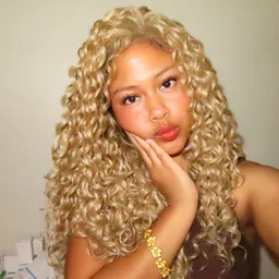 Gwen🎗️