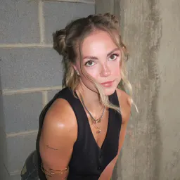 Niki 🧿✨🤍