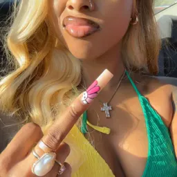 theejordannicole