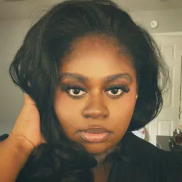 Nashia B.