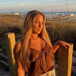 Madison Murphy🦋