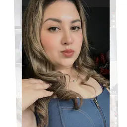 Noemi Castro♡