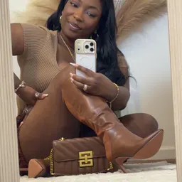 🤎🖤🤍Ms. J 🤍🖤🤎