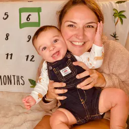 Ashley | Mom Finds & more