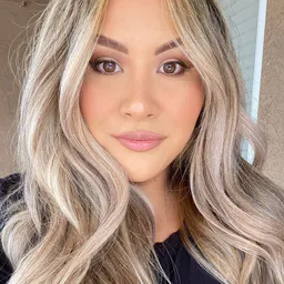 Crystal Chavez ᥫ᭡