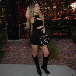 Alyvia