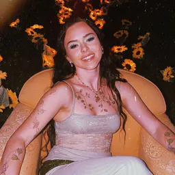 𝓑𝓻𝓲 𝓑𝓮𝓬𝓴✨🌞