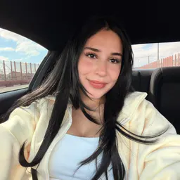 Liz 🧸🌷