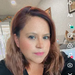𝓒𝓮𝓵𝓲𝓪 ✨💖🛍️