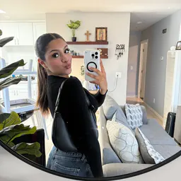 Nitza Lopez G