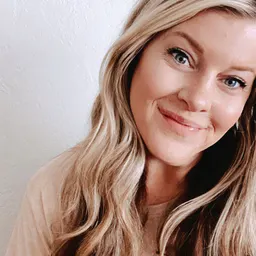 Lisa | @MillennialMamaFinds