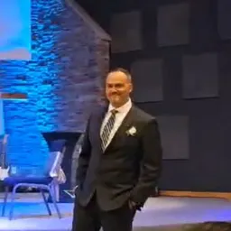 Edgar H García