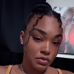 China Lee