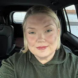 Amanda T.
