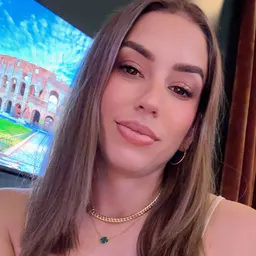 Lily la Cubanita 🇨🇺