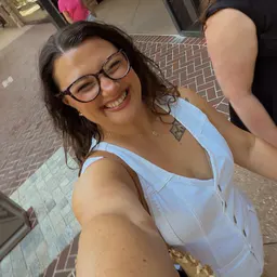 Meg✨