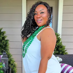 🛍️ Devyn Lynnae - Curvy Style