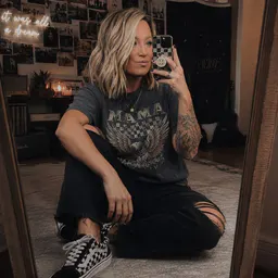 Amy⚡️🖤