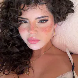 lesly