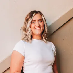 Jana | TT Reviews+ Mom life✌🏻