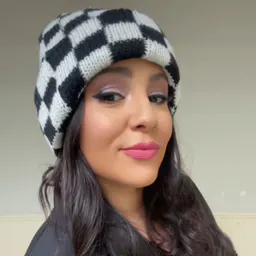 Eleni Isedora ✨
