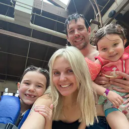 YandoFamily