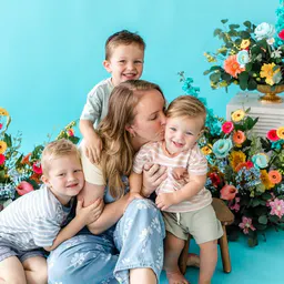 Lisa | Mom & Home Finds