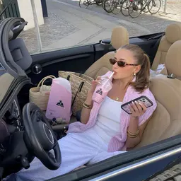 DailyGadget_Davinia