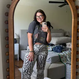 Midsize Fashion Finds