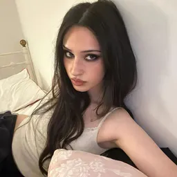 eyvu3443y8j