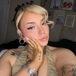 Tay 🍒