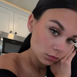 Ashleeleigh
