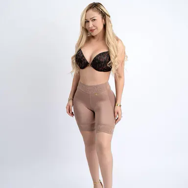 Noely Faja Mega Booty Invisible