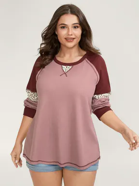 BloomChic Women's Super Soft Color-Contrast Waffle Knit Fitted Top - High-Stretch Polyester, Extra-Long Raglan Long Sleeves, Casual Knitwear (LightBrown, ArmyGreen, M-6X, Regular Length) 2026 Summer Fall Wear, Plus Size, Colorful Style, Round Neck, Garmen