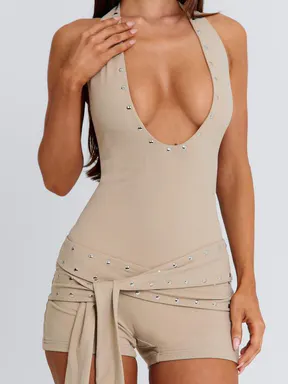 Women's Summer New Rivet Halter Jumpsuit, Deep V Backless Waist Buckle Slim Fit, Sexy European Style Butt Lift Short Pants